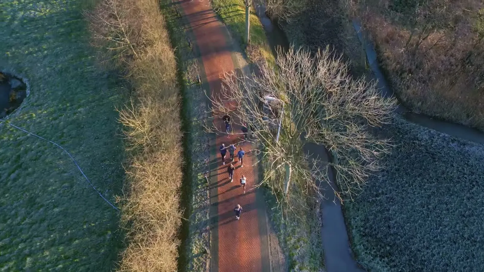 Kerstloop 2025 — aftermovie — frame 3